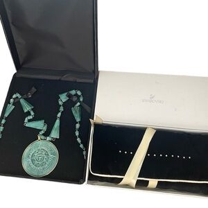 Swarovski Crystal Jewelry Pouch BlackVelvet Vintage Turquoise Medallion Necklace